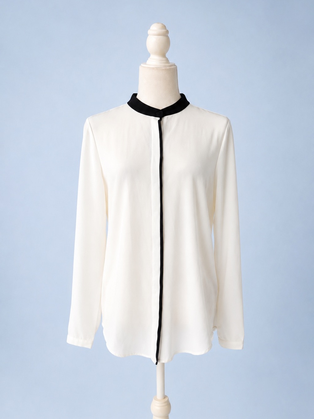 Basement Collection Ivory Contrast Trim Long Sleeve Blouse